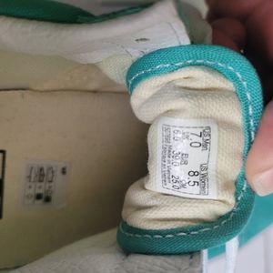 Vans Old Skool Women's Shoe - Waterfall / True White